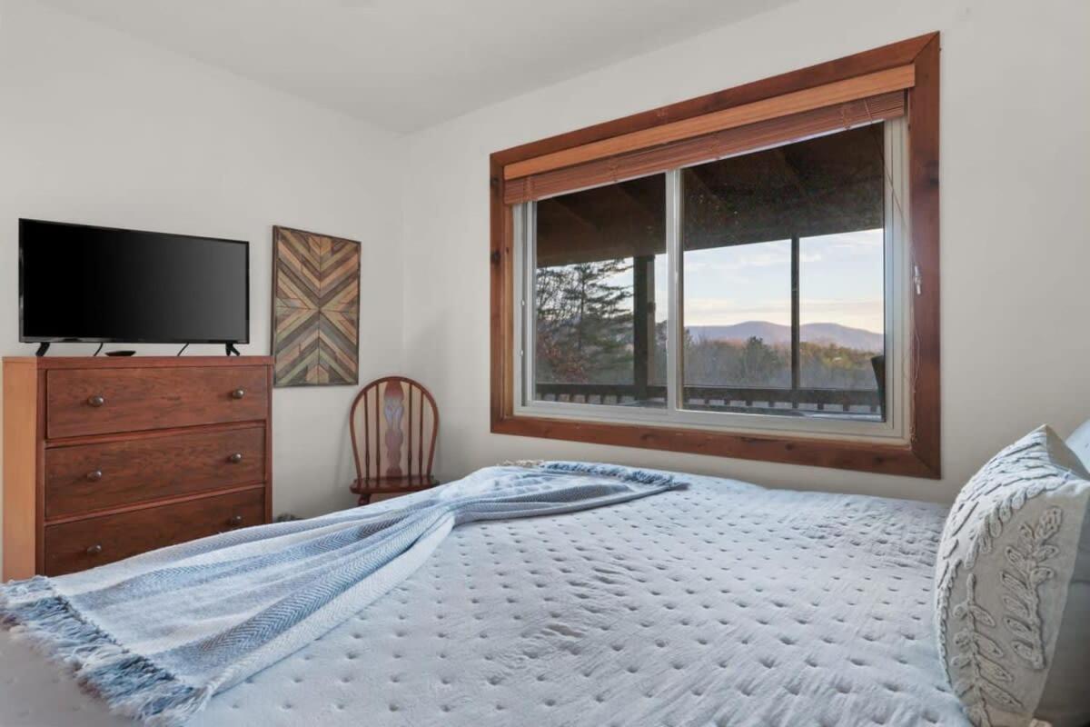 Mountain Views Hot Tub Firepit Close To Town Blue Ridge Exterior foto